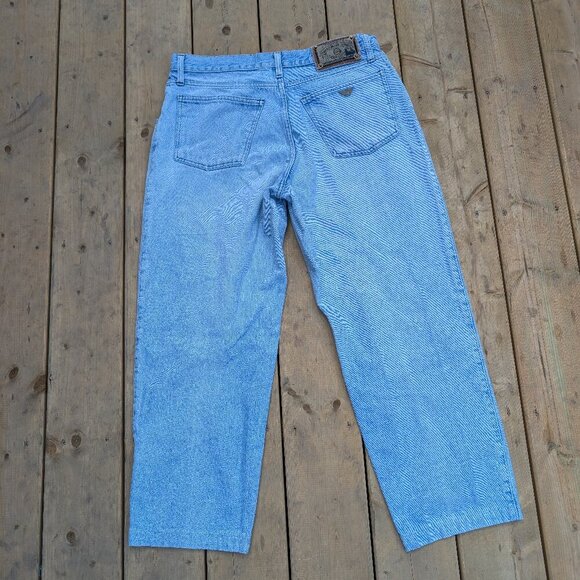 Vintage Armani Jeans Light Wash High Waisted Denim Tapered Leg Jeans Size 38 - Picture 11 of 15